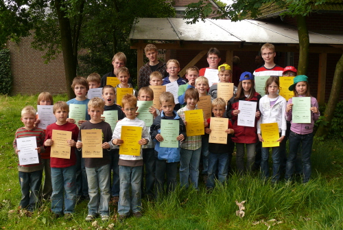 Urkundenverleihung nach der Maigang-Olympiade